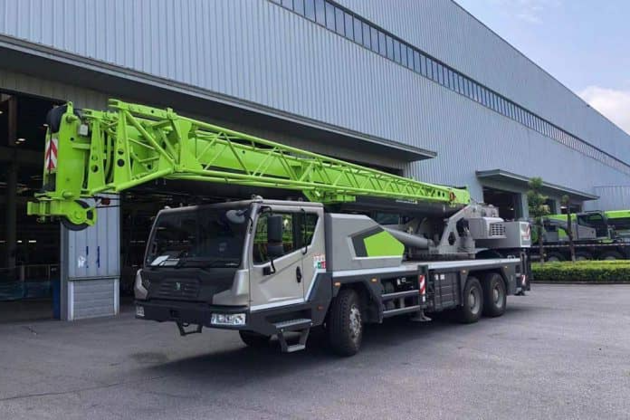 Автокран Zoomlion ZTC250V