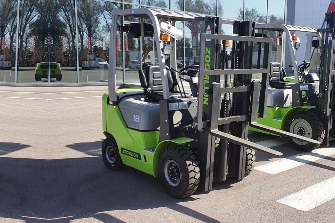 Дизельный погрузчик Zoomlion FD15